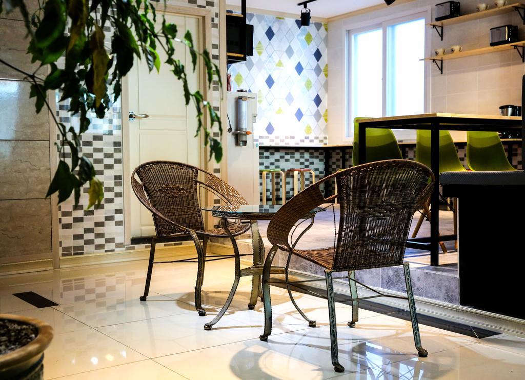 Moiri Guesthouse Yeosu Zewnętrze zdjęcie